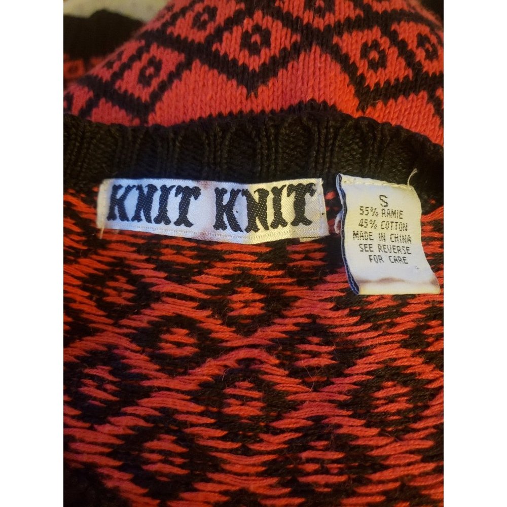 80s Red and Black Oversize Cardigan‎ - Picture 4 of 4